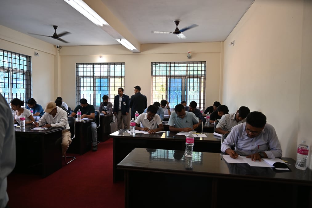 लुम्बिनी प्राविधिक विश्वविद्यालयले मंसिर २० गतेदेखि कक्षा सुरु गर्ने