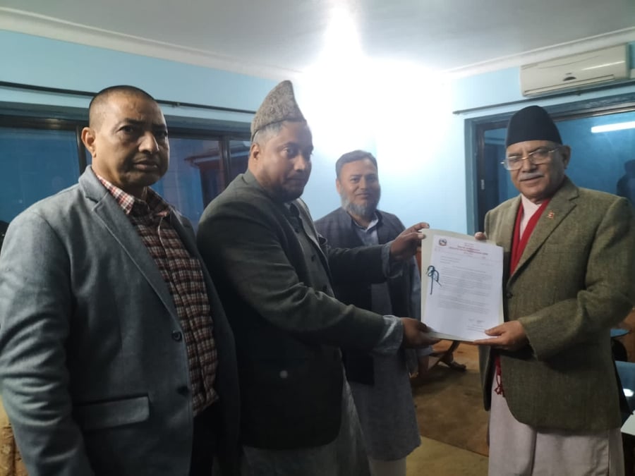प्रधानमन्त्रीसमक्ष ज्ञापनपत्र प्रस्तुत