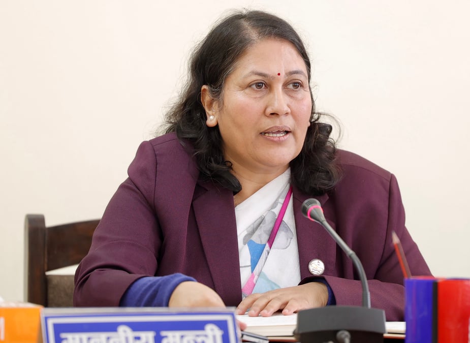 शिक्षकको तलब मासिक प्रदान गर्न दिएको निर्देश ललिपप जस्तै