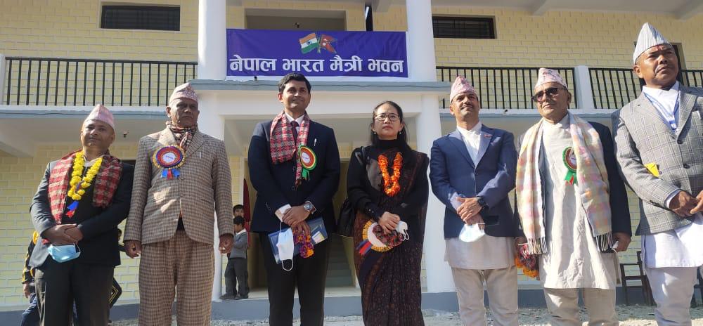 भारतीय सहयोगमा बनेका विद्यालय भवनको उद्घाटन
