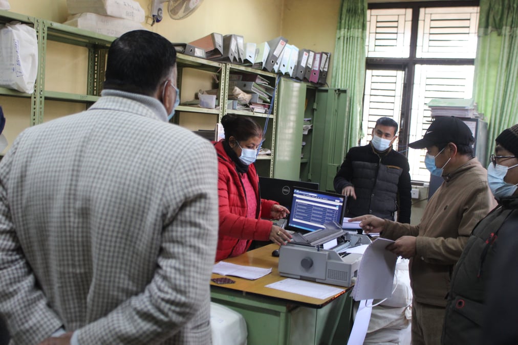 शिक्षामन्त्रीले त्रिवि पनिकामा आकस्मिक अनुगमन गरे