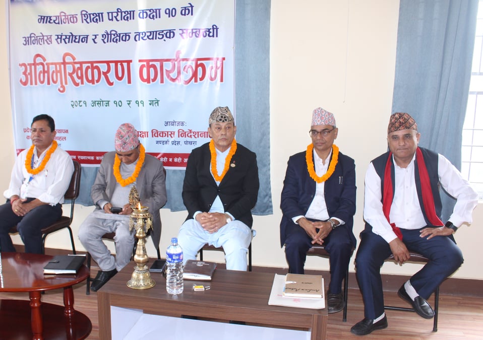 घोकन्तेभन्दा संस्कारमुखी शिक्षा आवश्यक