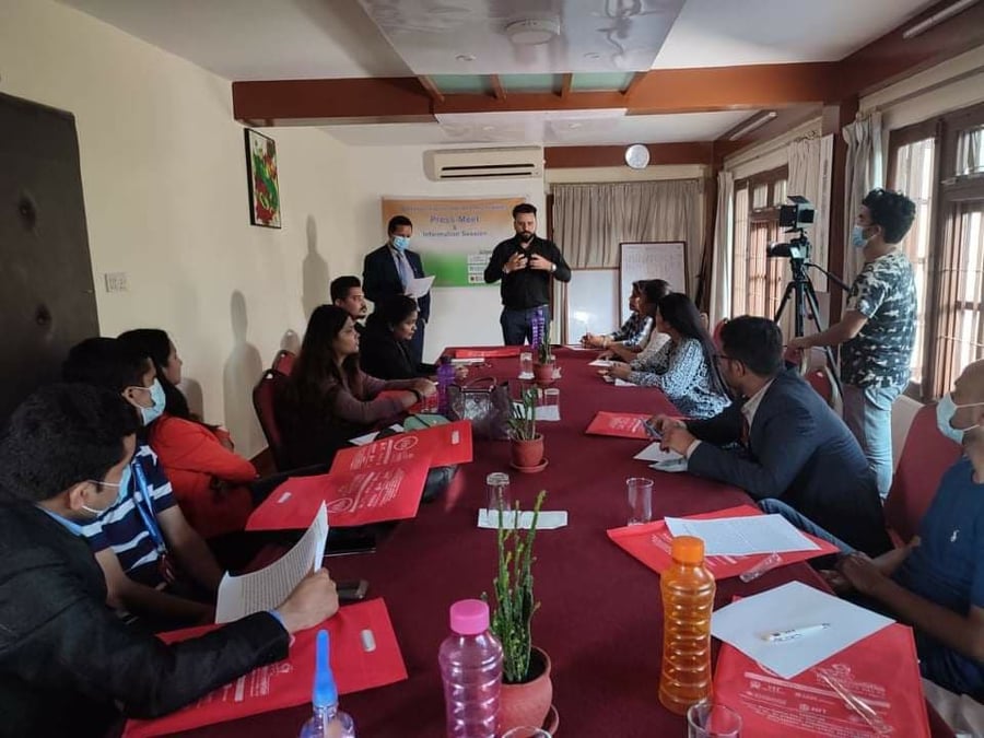 भारतीय विश्वविद्यालयमा अध्ययन गर्न चाहने विद्यार्थीलाई आवश्यक परामर्श दिँदै कृष्णा फाउन्डेसन